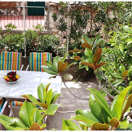 Apartment Dane Primosten Ngoại thất bức ảnh