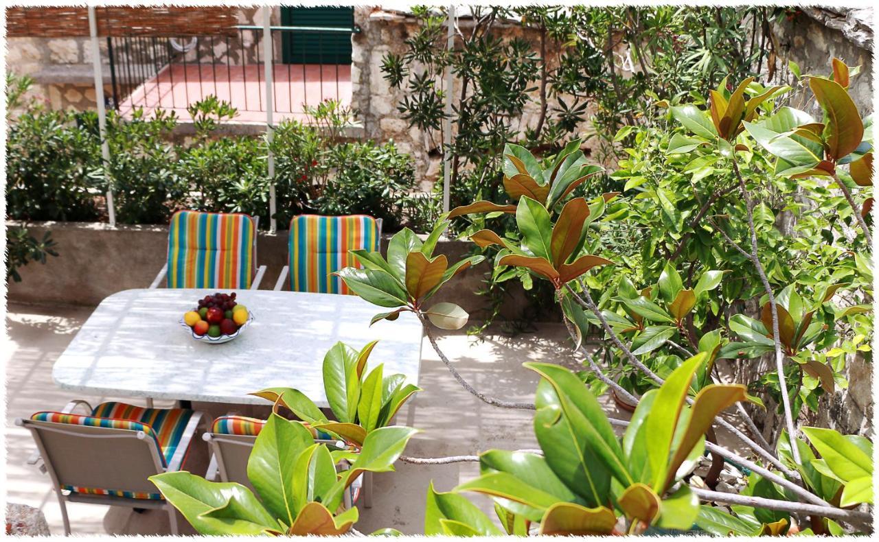 Apartment Dane Primosten Ngoại thất bức ảnh