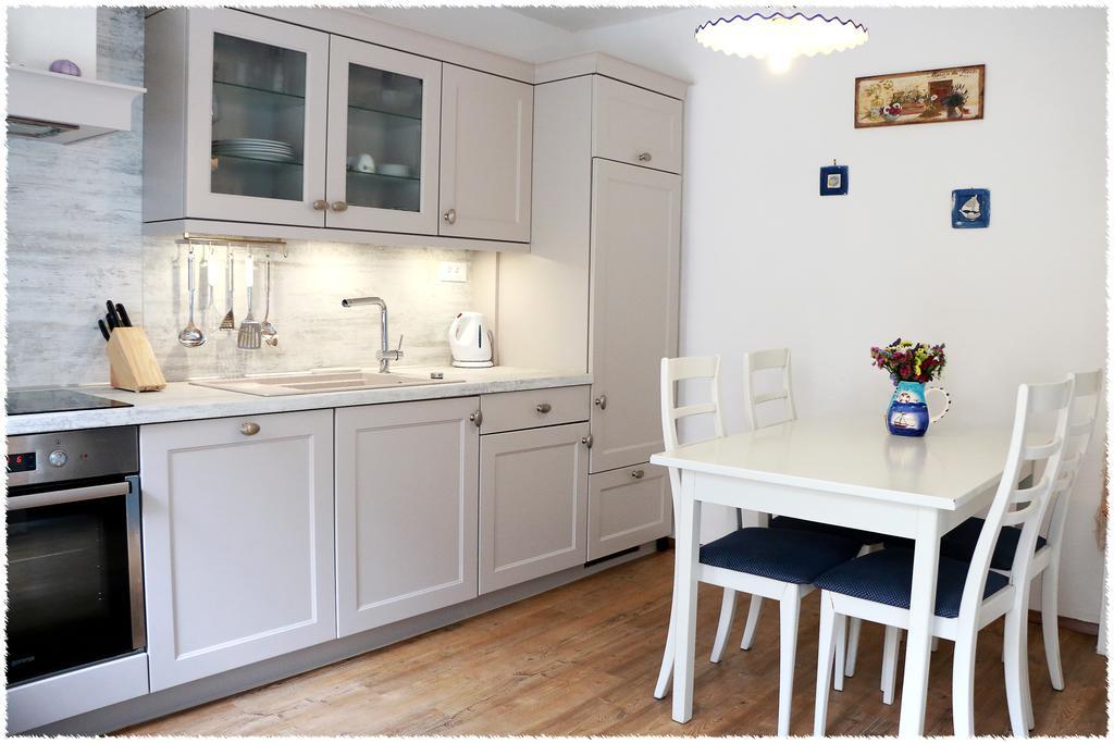 Apartment Dane Primosten Ngoại thất bức ảnh